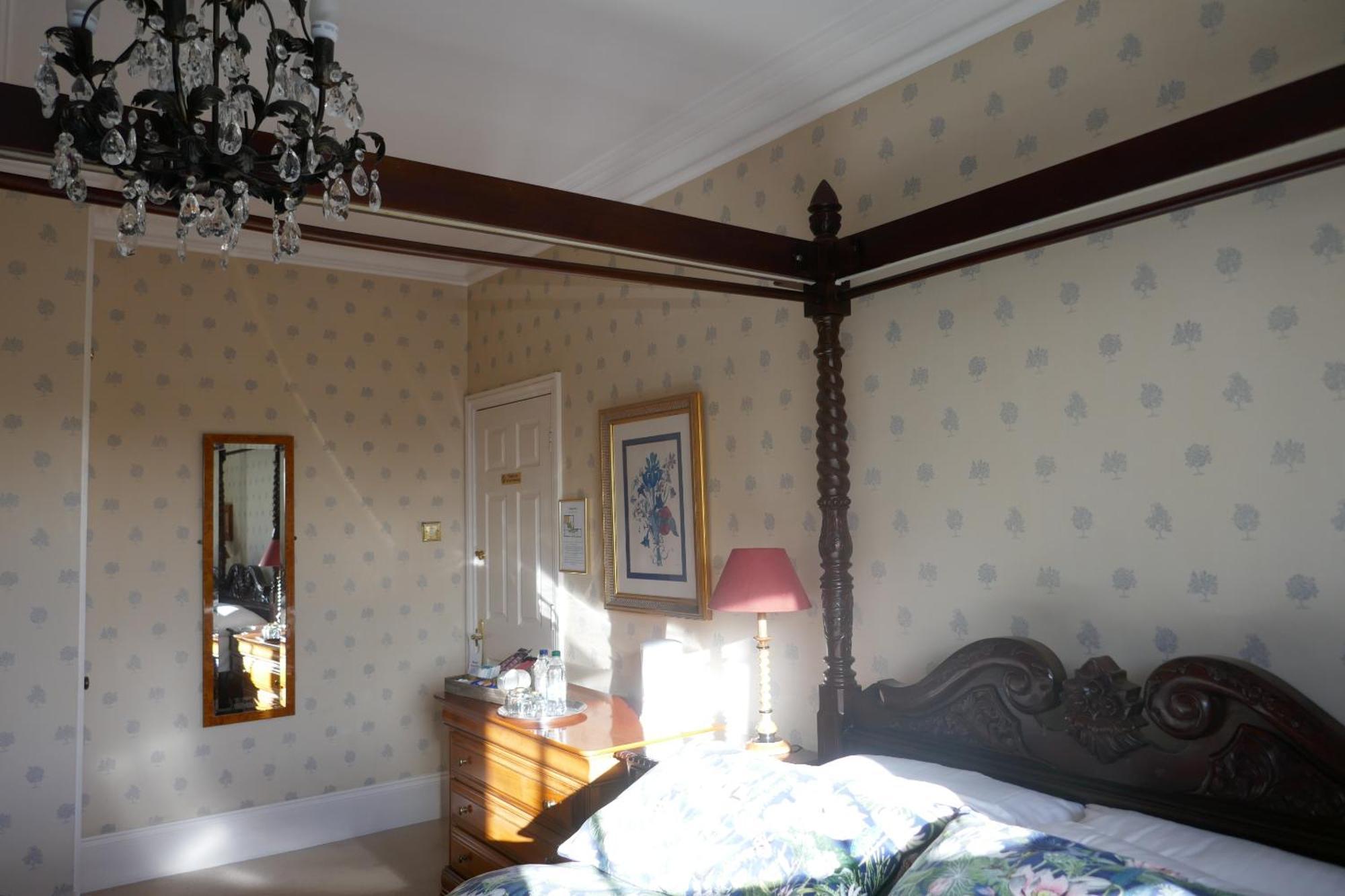 Готель Kerrington House Аксмінстер Екстер'єр фото